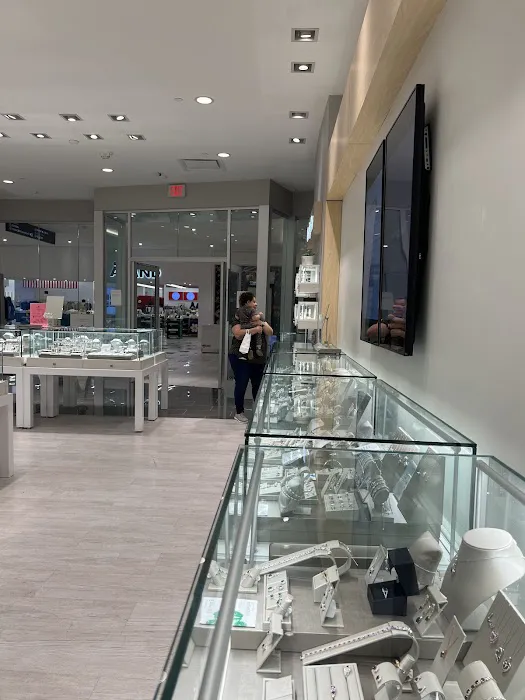 KAY Jewelers 3