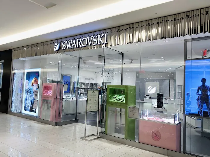 Swarovski 4