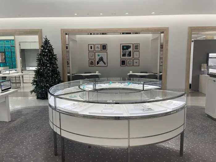 Tiffany & Co. 4
