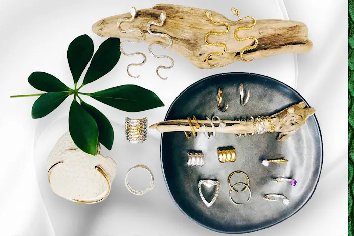 AKI ROC JEWELRY 4