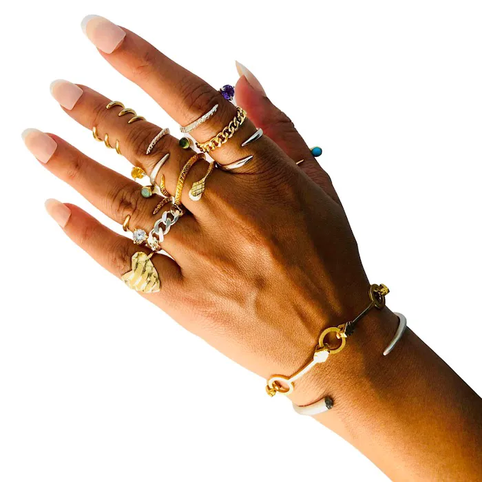 AKI ROC JEWELRY 4