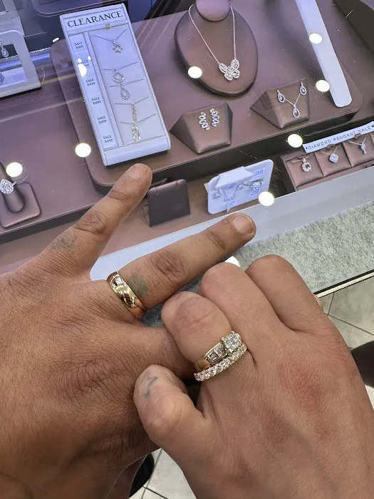 Diamond Hut Jewelers 5