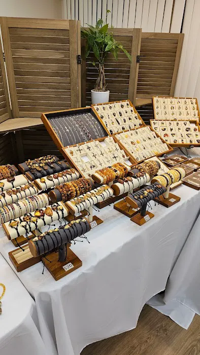Touch Of Amber - Jewelry Showroom 4