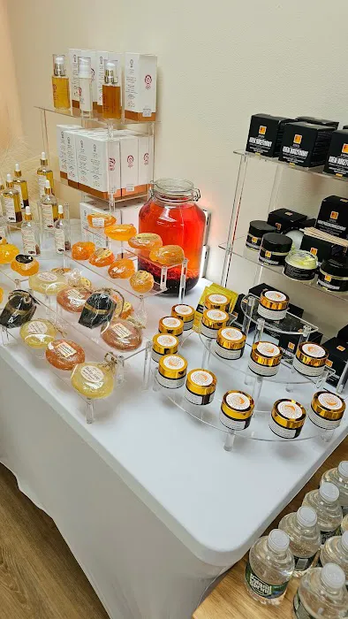 Touch Of Amber - Jewelry Showroom 4