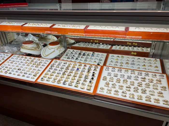 OM Jewelers 4