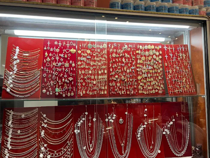 OM Jewelers 4