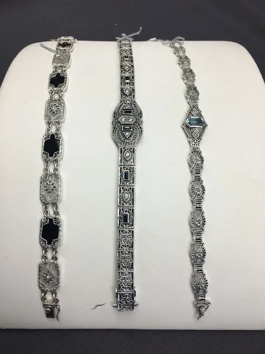 Trio Jewelers 4