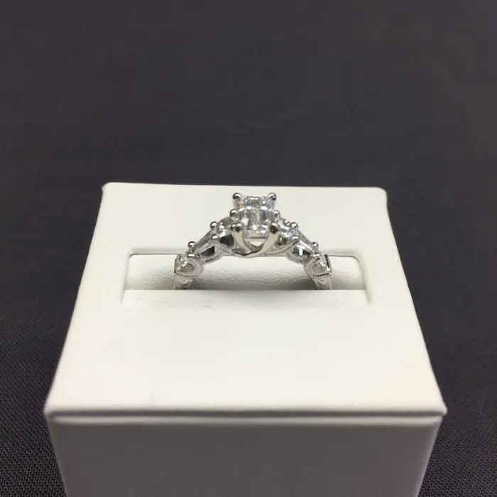 Trio Jewelers 4