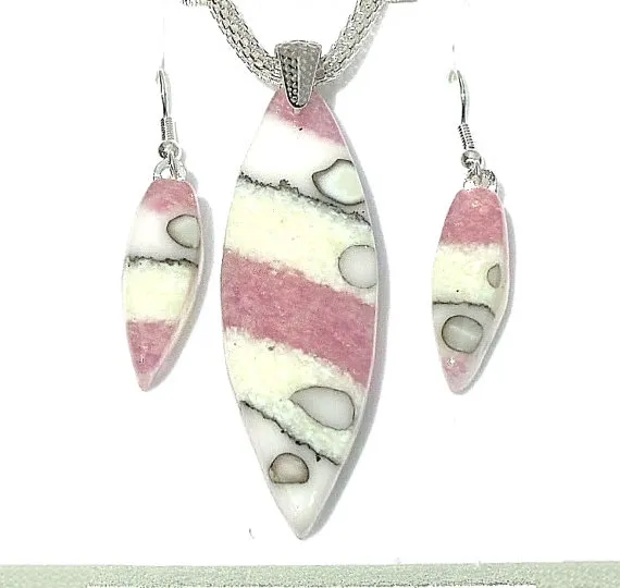LolasGlassPendants 4
