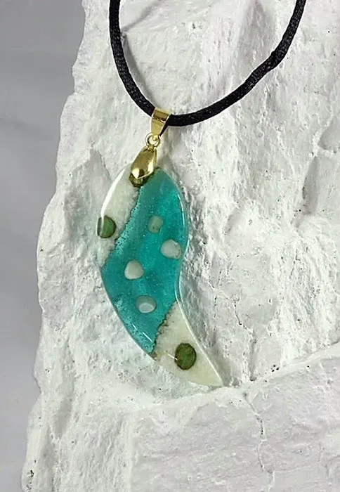 LolasGlassPendants 4