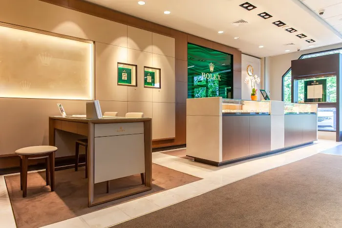 Morré Lyons Jewelers 4