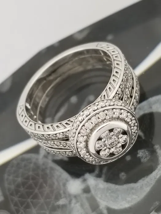 Vega Jewelry 4