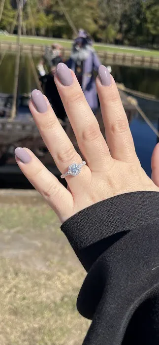 Unique Gold and Diamonds 4