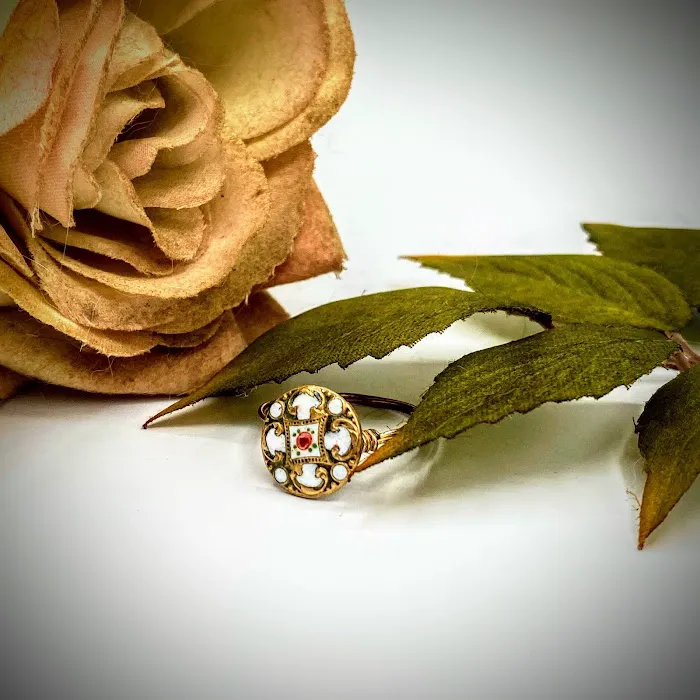 allie mass custom jewelry 4