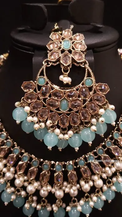 The Mughal Jewels 4