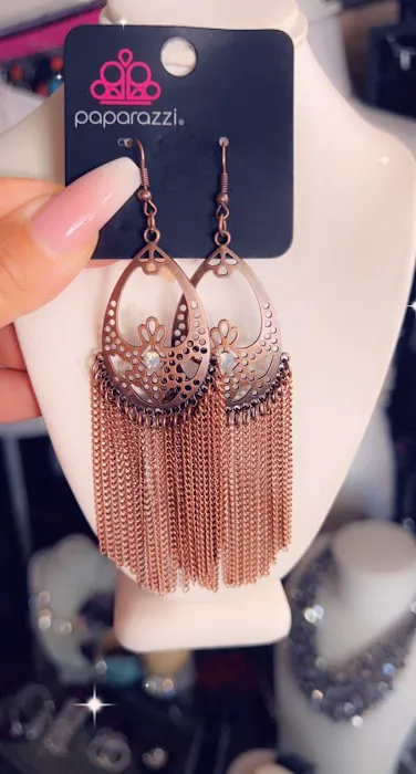 Siobhan's Sparkle Shop/Everything is always only $5 4