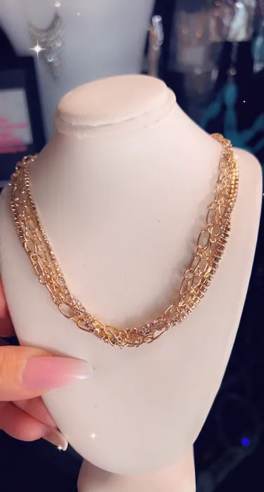 Siobhan's Sparkle Shop/Everything is always only $5 4