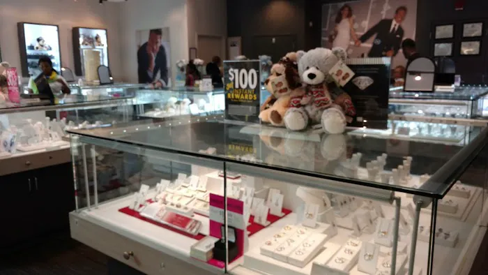 KAY Outlet 4