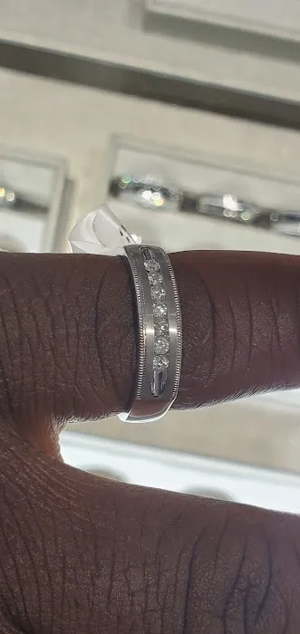 KAY Jewelers 4