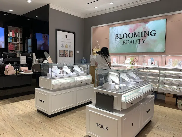 TOUS 4