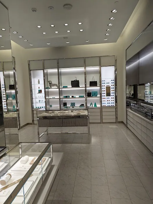 Tiffany & Co. 4