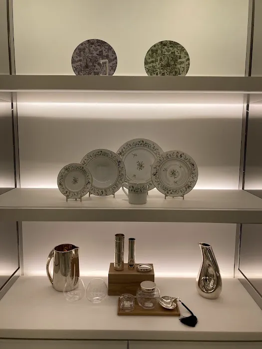 Tiffany & Co. 4