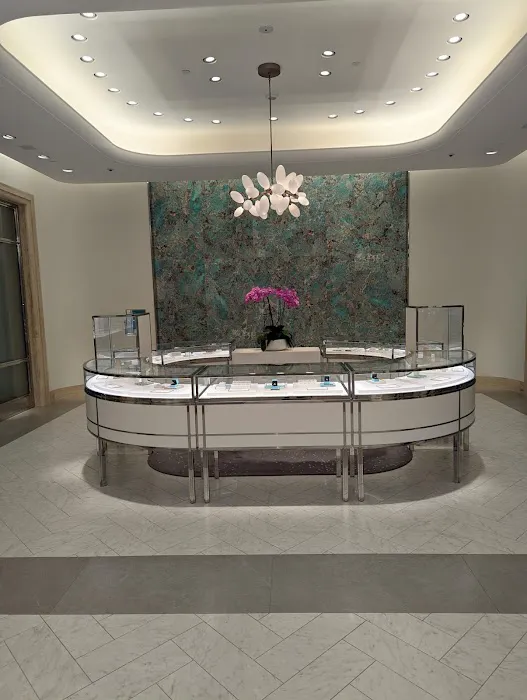 Tiffany & Co. 4