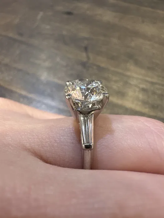 Walter Bauman Jewelers 4