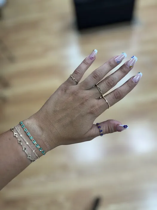 House of Jewels LLC 4