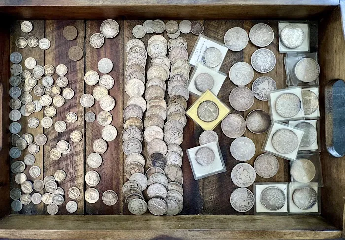 KBELLA COINS GOLD STAMPS LLC 4