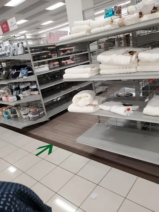KAY Outlet 4