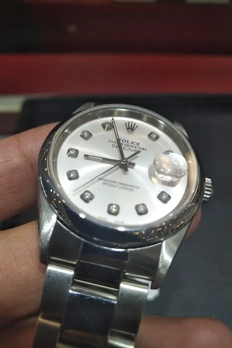 Prestige Diamonds and TimePieces 4