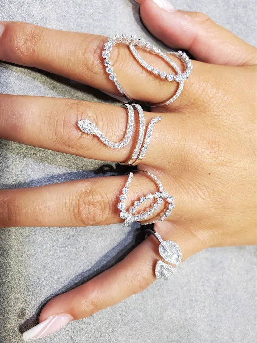 Michael Anthony Jewelers 4