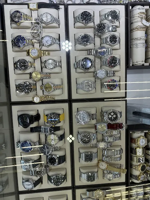 Bekdas Jewelers 4