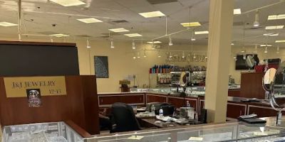 J & J Jewelry