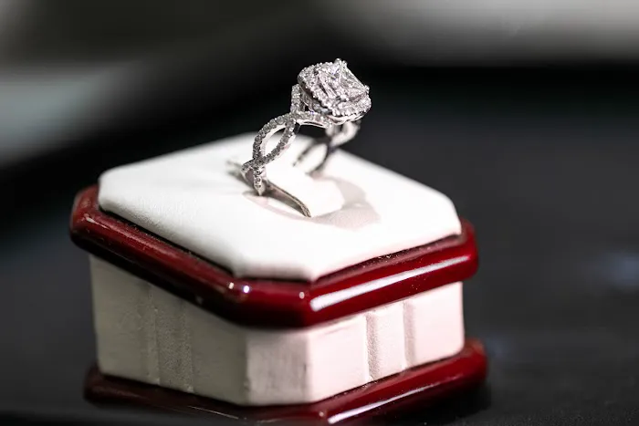 Eric Jewelry 4