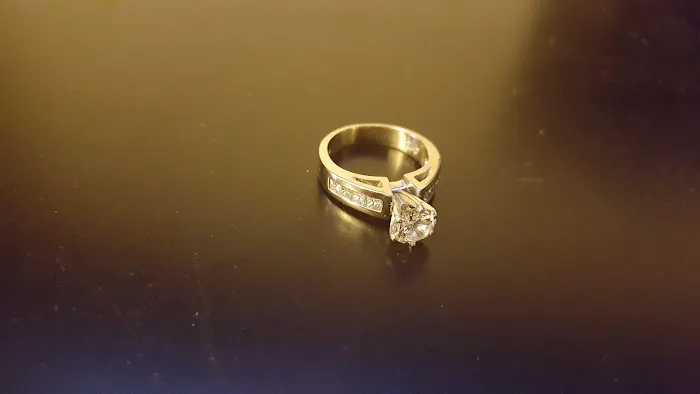 Unique Jewelers Inc 4