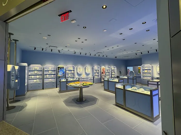 Swarovski Staten Island Mall 4