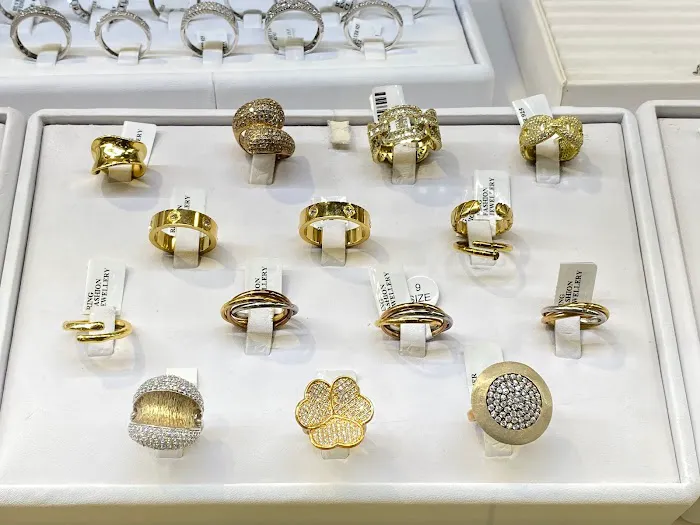 Modern Designs Jewelry 4