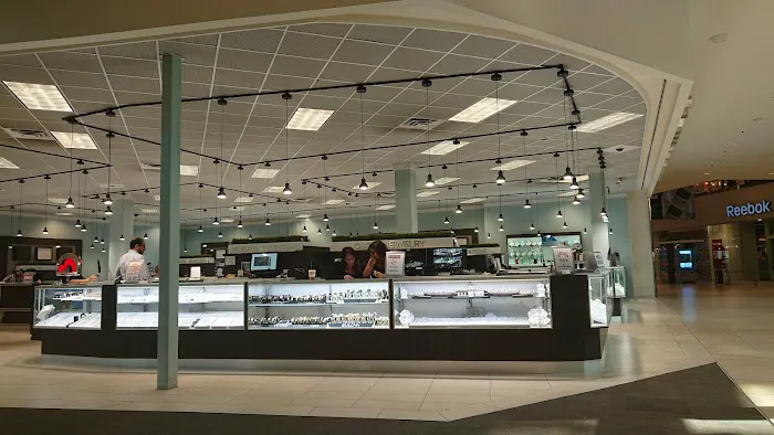Jewelers on Fifth Jewelry Exchange 4