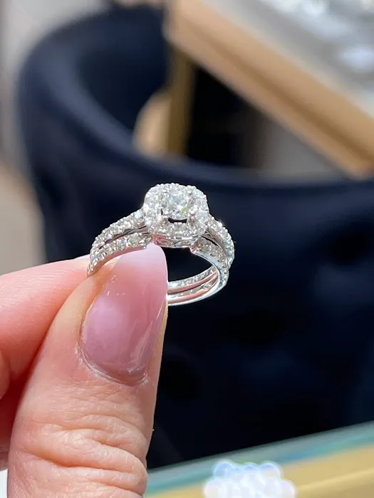 TRINGA JEWELERS 4
