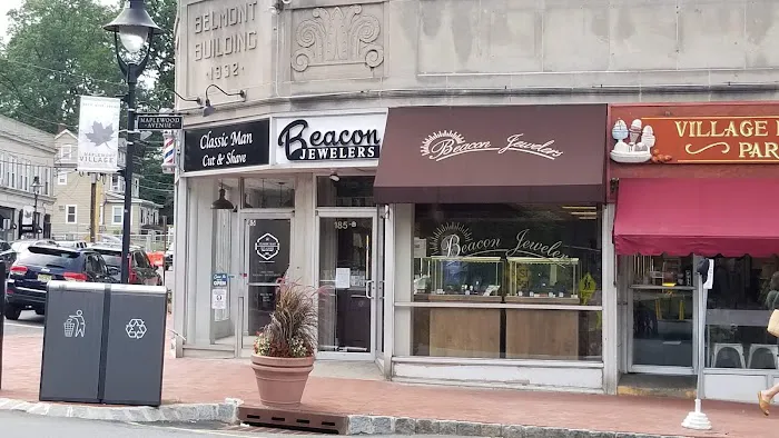 Beacon Jewelers of Maplewood 4