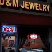 D & M Jewelry ico