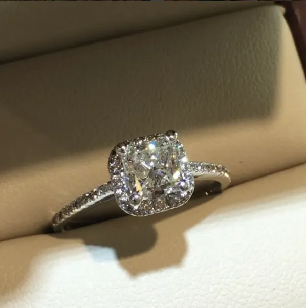 MA Jewelers Inc 4