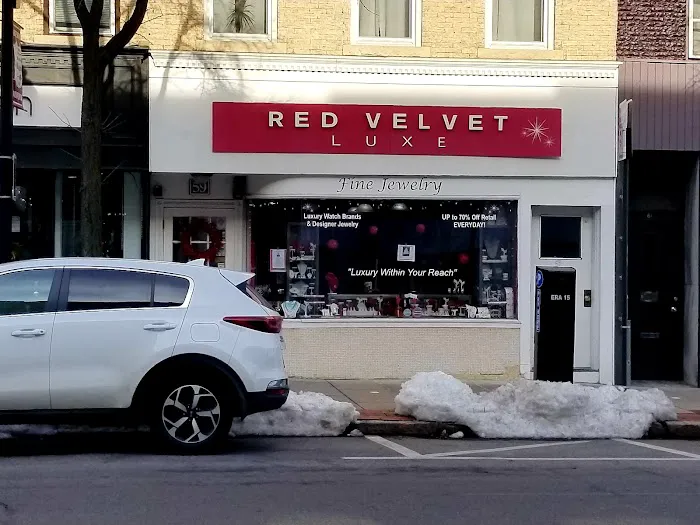 Red Velvet Luxe 4