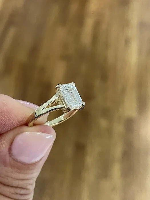 Paris Jewelers 4