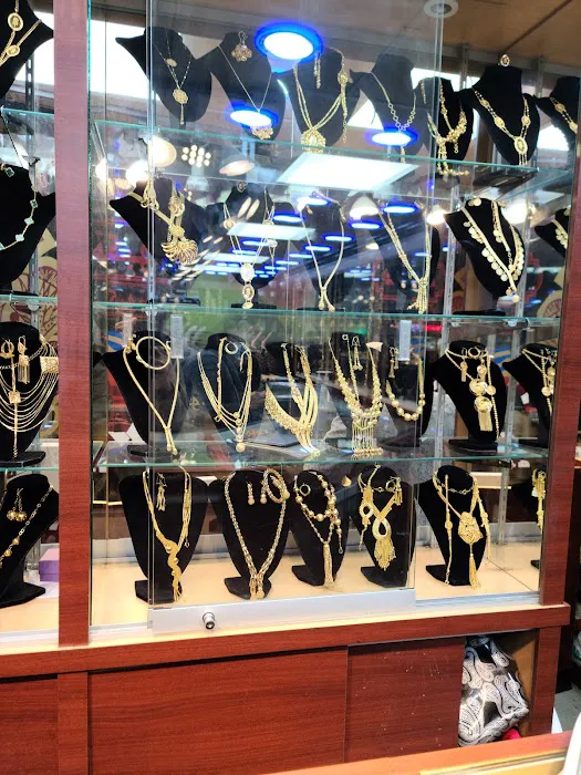 Pyramids Jewelry 4