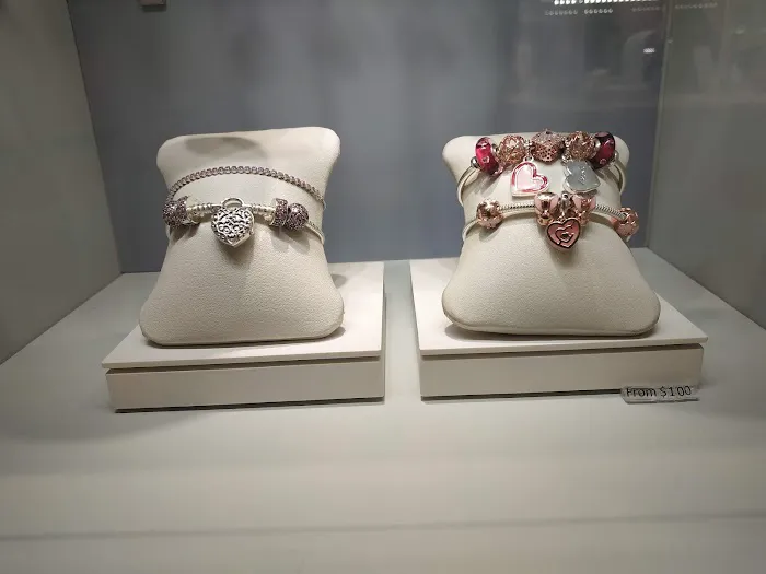 PANDORA 4