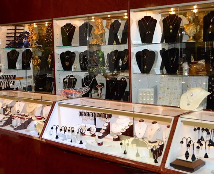 Elsie Fine Art Jewelers 5