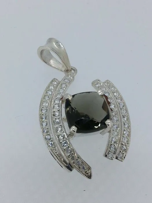 Elsie Fine Art Jewelers 5